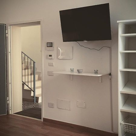 Satyria Apartments Taranto Ngoại thất bức ảnh