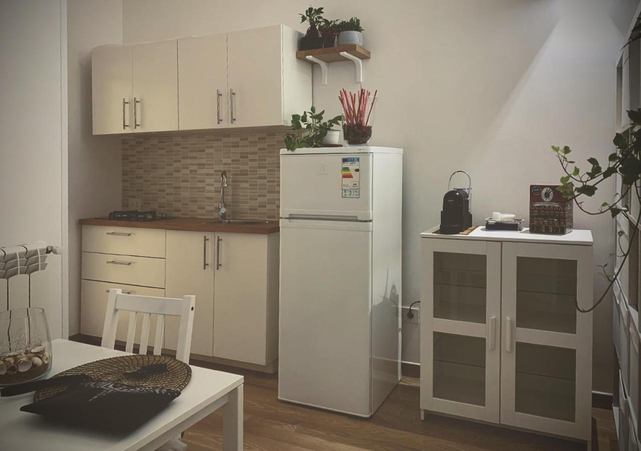 Satyria Apartments Taranto Ngoại thất bức ảnh