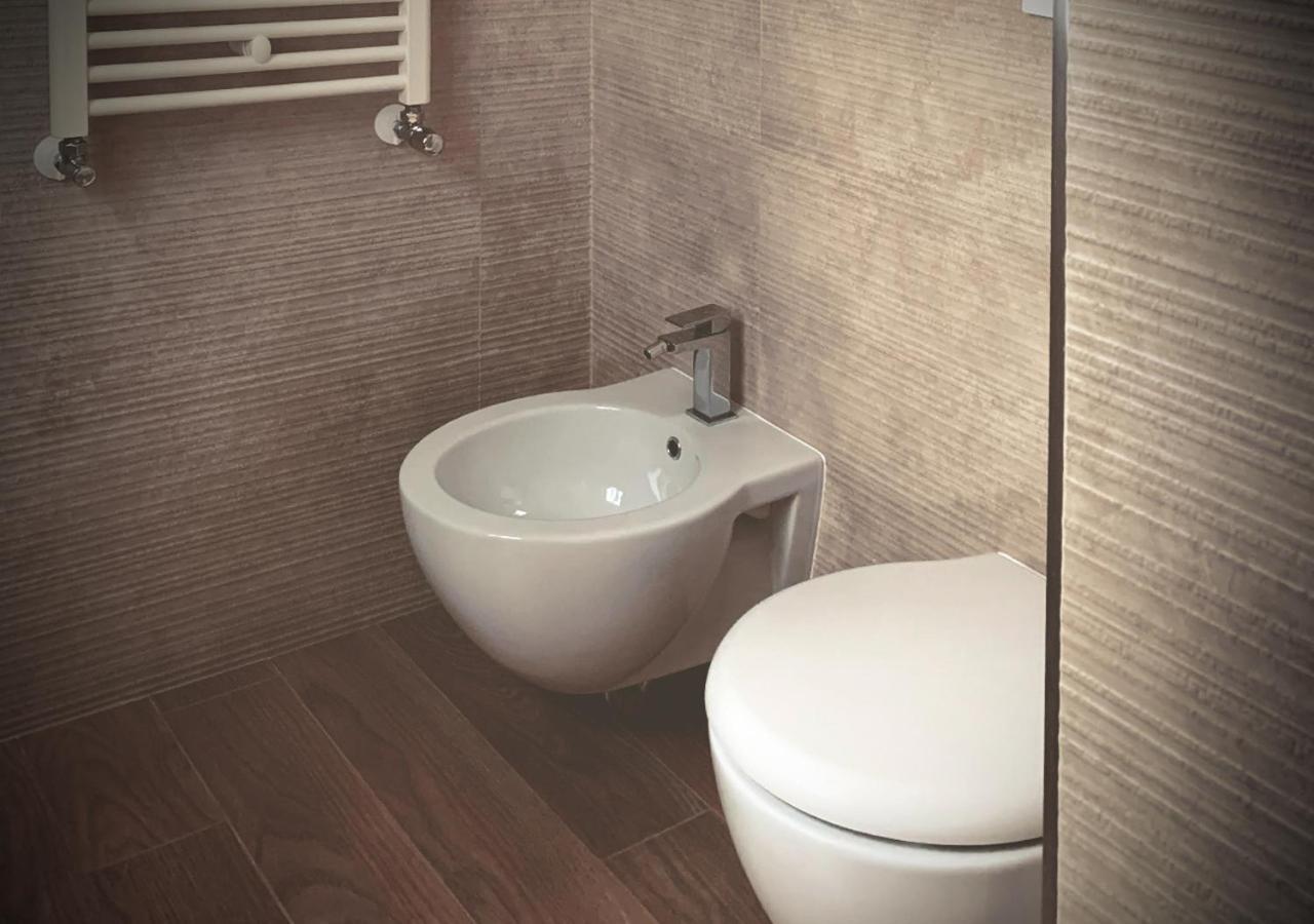 Satyria Apartments Taranto Ngoại thất bức ảnh