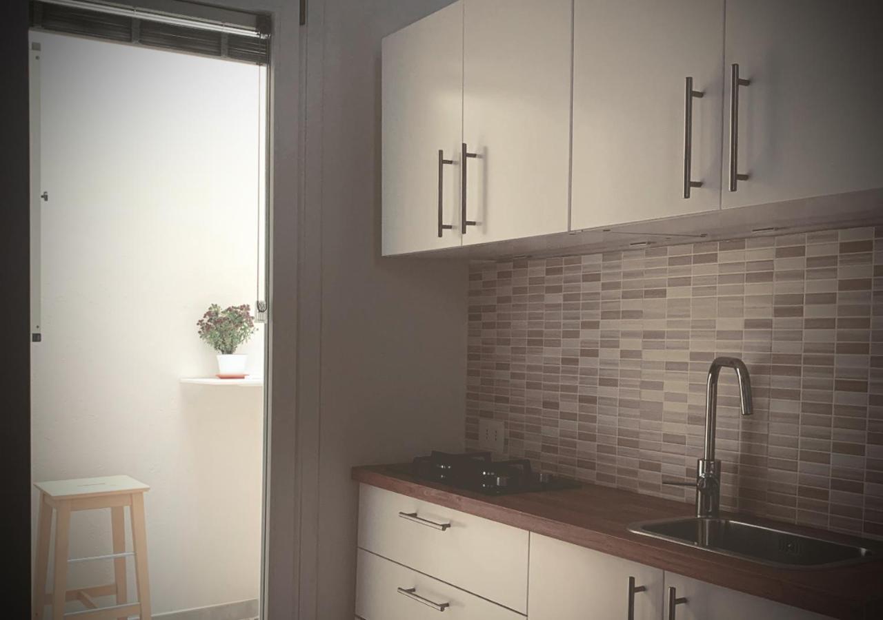 Satyria Apartments Taranto Ngoại thất bức ảnh